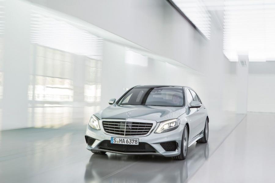  Mercedes-Benz S63 AMG 2014 года  (фото 52 из 125)